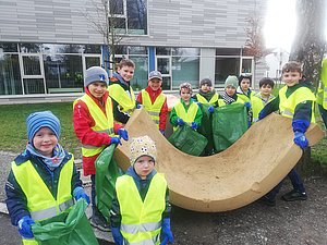 Müllsammler "Sauber macht lustig" 2023