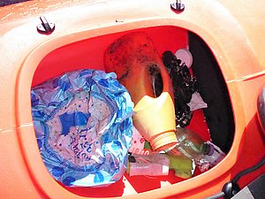 Müllsammler mit Kanu bei "Sauber macht lustig" 2023