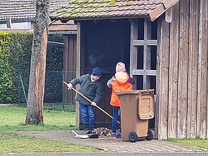 Müllsammler "Sauber macht lustig" 2023